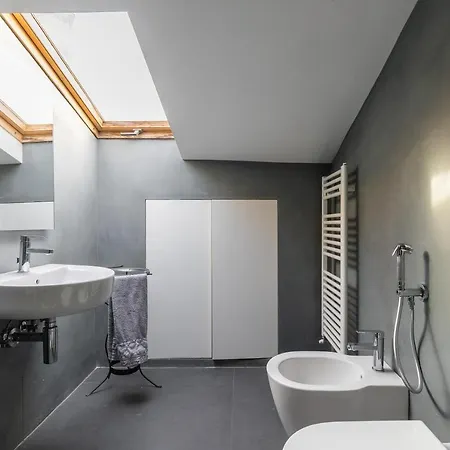 Italy Prestigious Historical Attic In Bologna Apartment Exterior photo